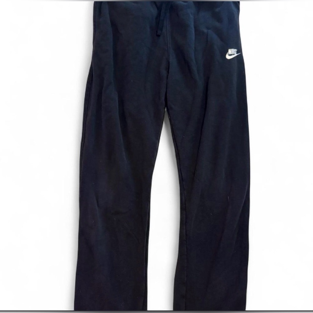 Nike women’s straight Black Sweatpants with Logo